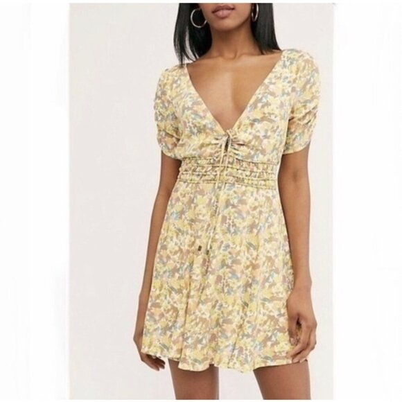 Free People Dresses & Skirts - Free People Forget Me Not Floral Mini Dress Smocked Waist Boho Size 0